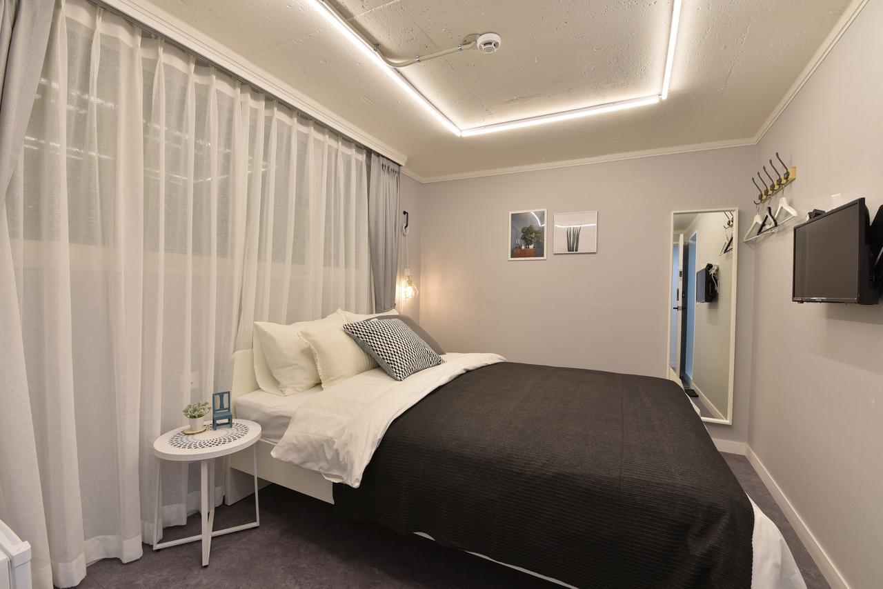Hotel Mono House Hongdae 5 Seoul Exterior foto